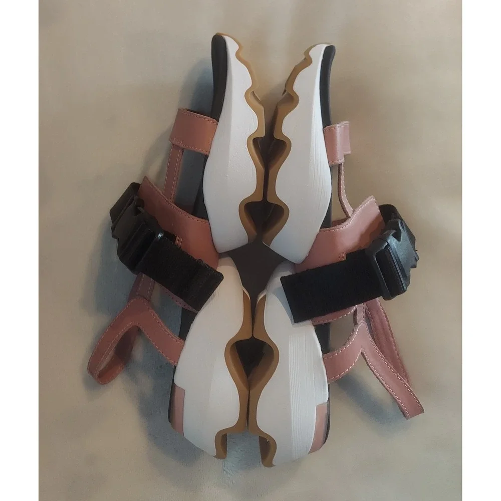 Sorel Womens Eraser Pink & White Kinetic Impact Leather Sling Sandals Size 8